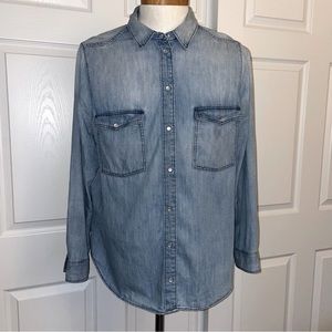 H&M denim camper button shirt ⭐️